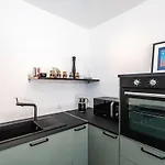 Vikendica Stunning In With Kitchen *