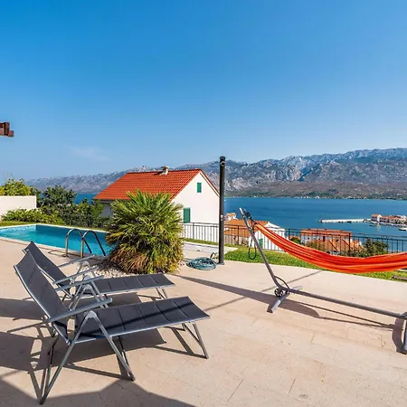 Stunning In With Kitchen Vakantiehuis Vinjerac