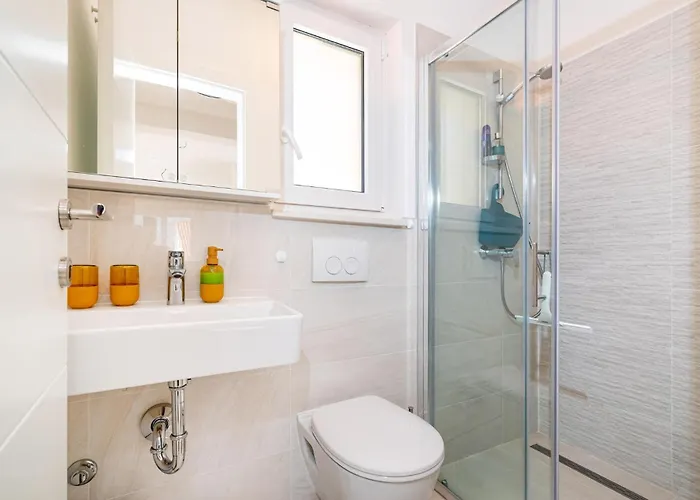 Stunning In With Kitchen Vakantiehuis