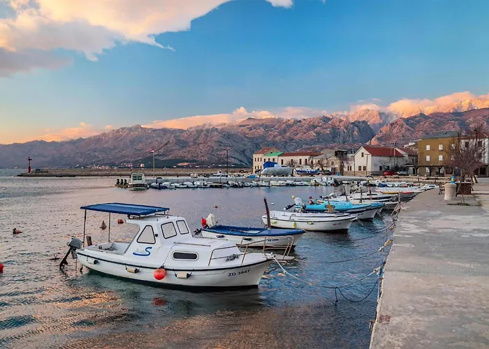 Stunning In With Kitchen *